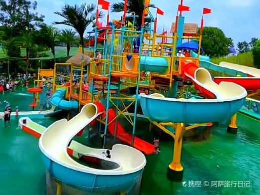 宁陕筒车湾欢乐水世界