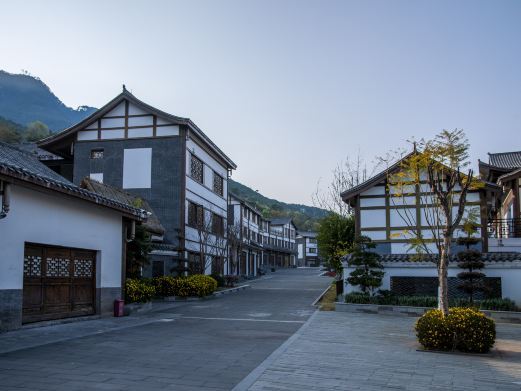西昌听涛小镇