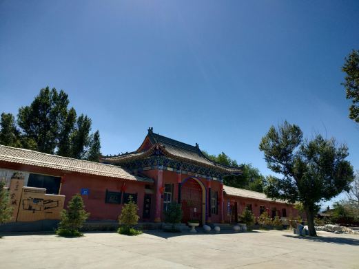 巴里坤地藏寺