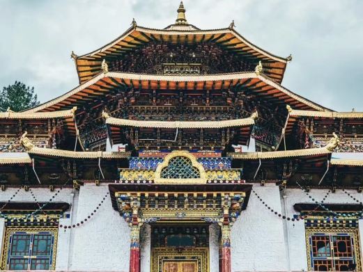 波密嘎朗王宫遗址
