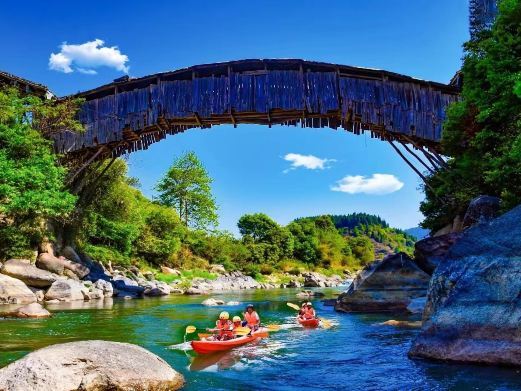 腾冲龙川江旅游度假区