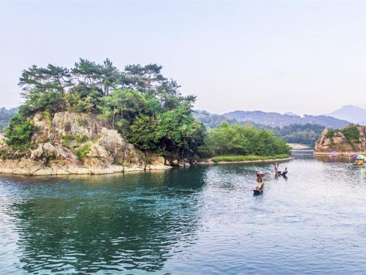 永嘉楠溪江桃花源竹筏漂流