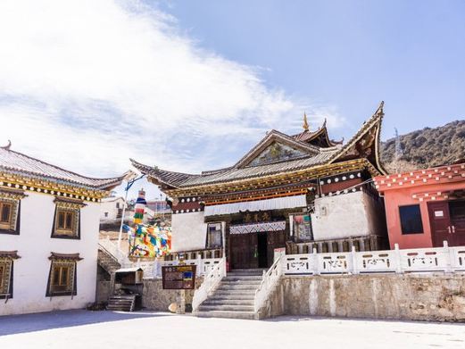 大理市飞来寺
