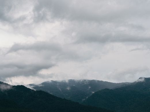 贡山贡当神山