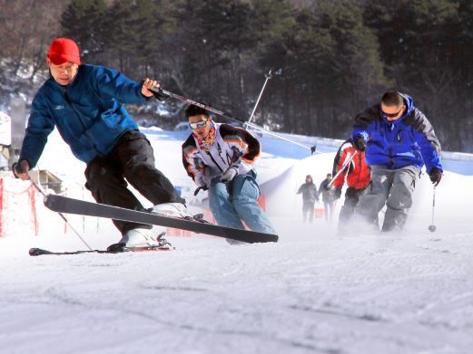 杭州大明山万松岭滑雪场