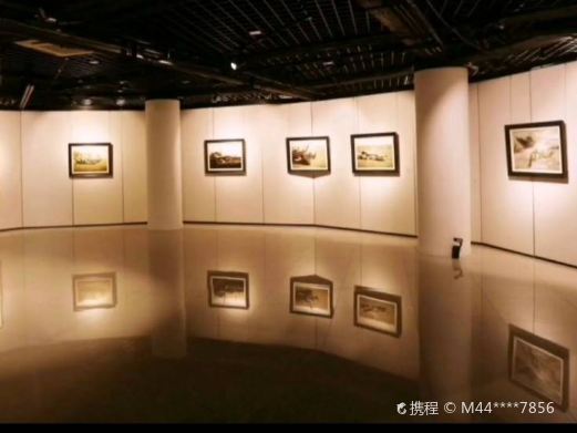上海虹桥机场艺术馆