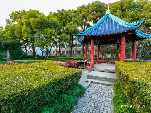 上海东华大学(延安路校区)