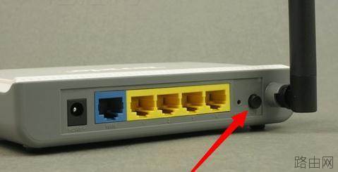 两台tplink路由器怎么设置扩展无线WiFi信号覆盖范围