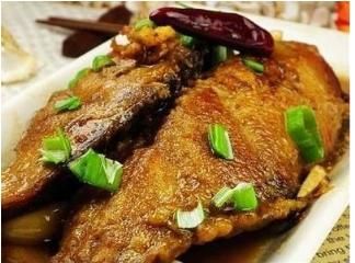 五香熏青鱼